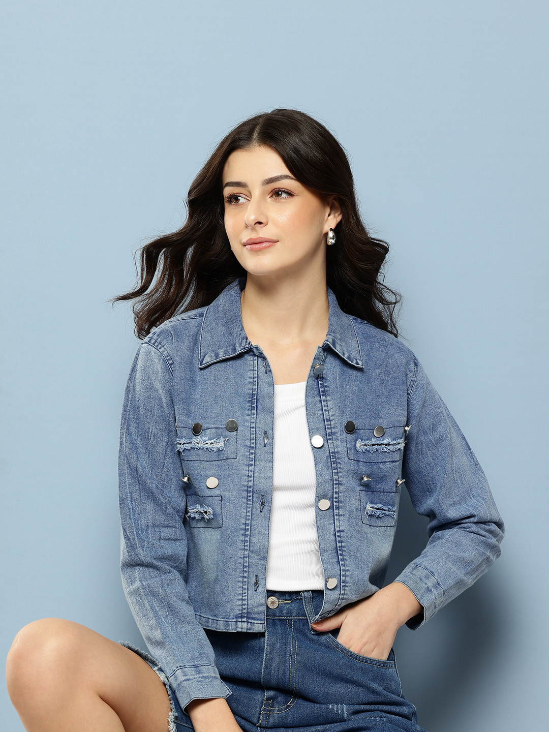 Women's Blue Washed Distressed Crop Denim Jacket