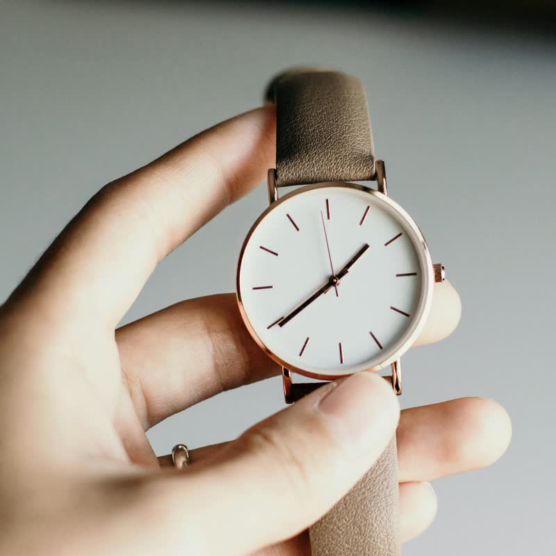 Minimalist Analog Watch
