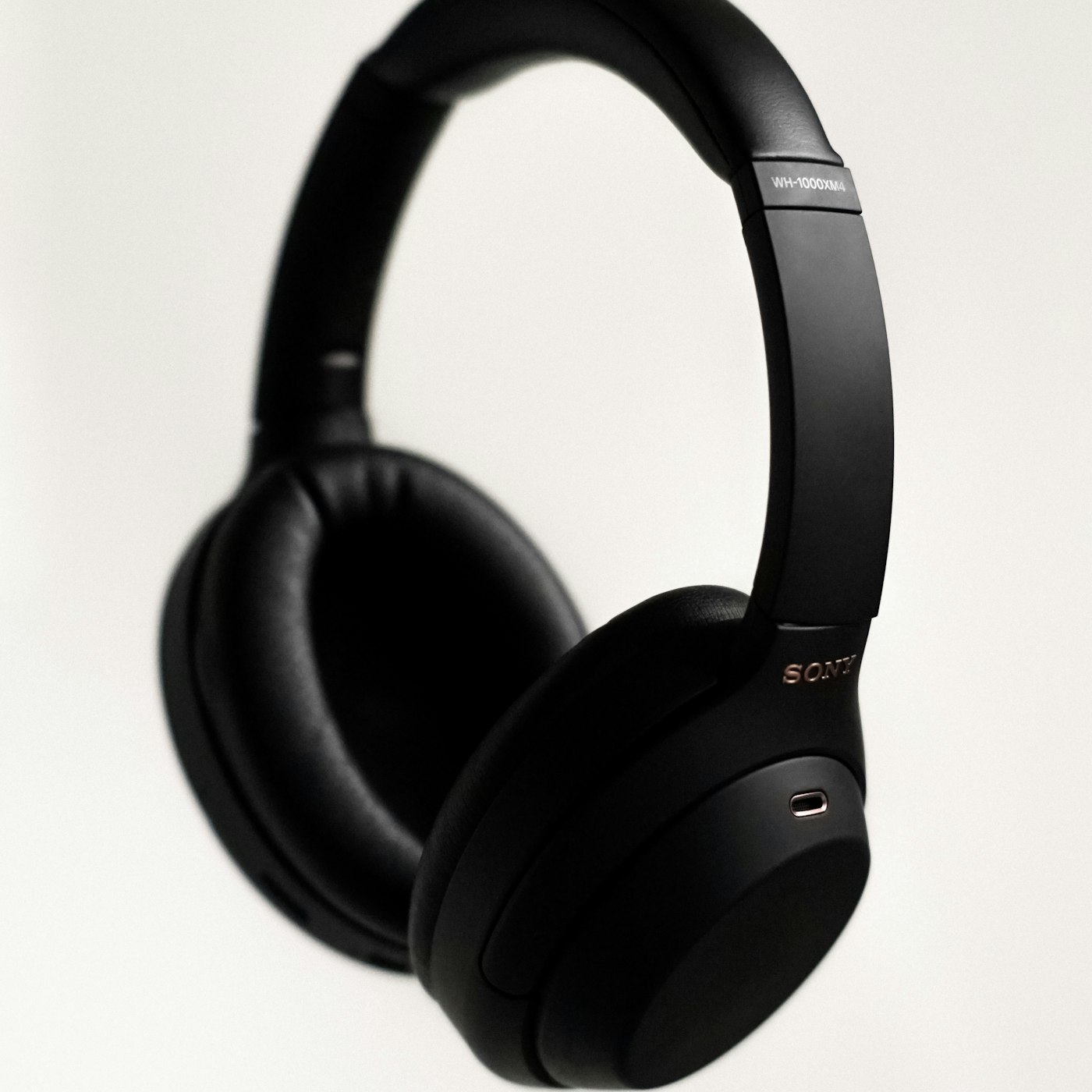 Noise Cancelling Headphones