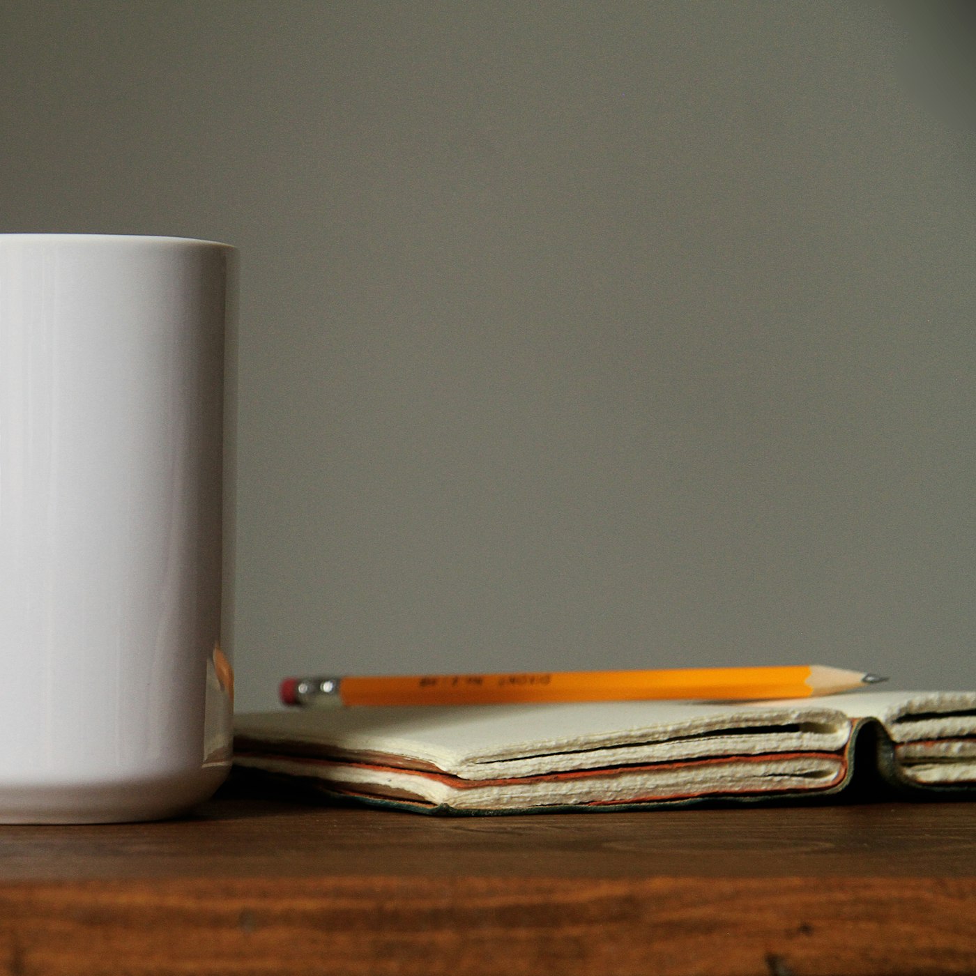Stoneware Mug Set